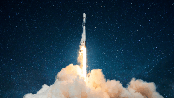 turismo-espacial-foto-1-imagem-generica-de-foguete-disparando