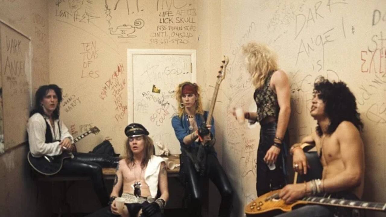 1 guns-n-roses-box-2