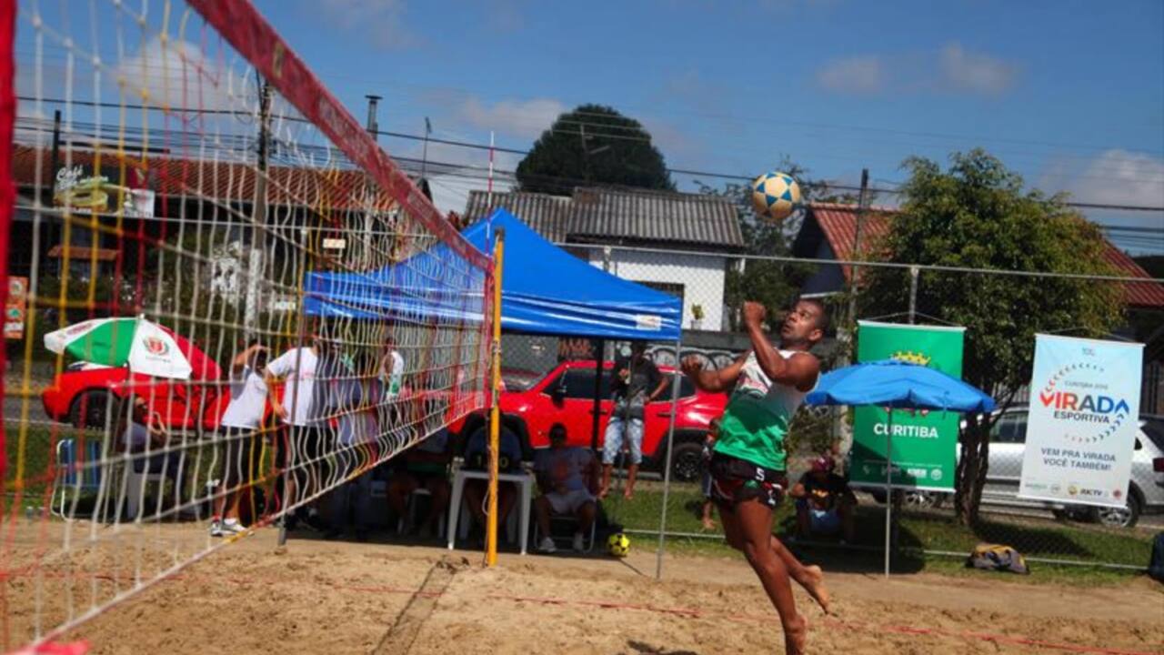 1 virada esportiva curitiba 1foto guilherme dalla barba
