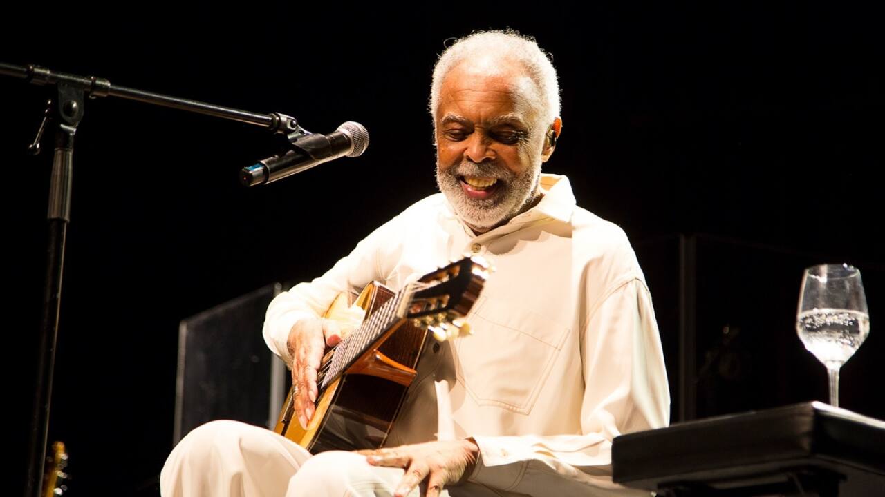 1 gilbertogil.com.br-foto-tatiana-valenca-fotografapelaeuropa33