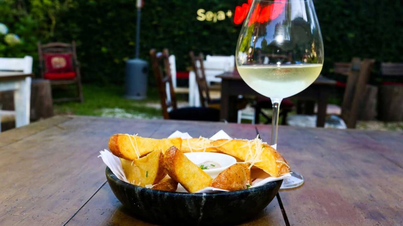 01 Batatas bravas - foto Valterci Santos (2)