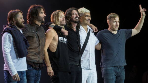 1 foo-fighters.1
