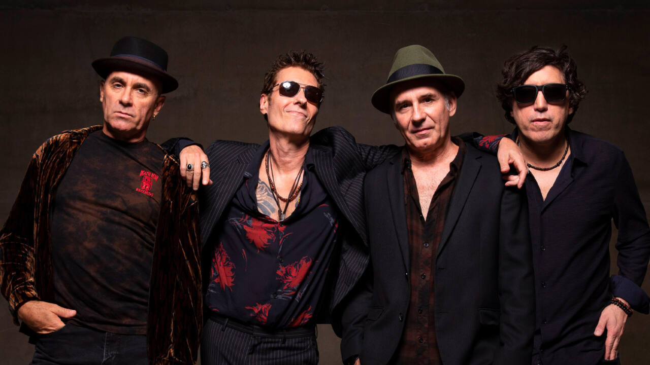 Capital Inicial celebra 4 décadas com 2 shows no Teatro Guaíra
