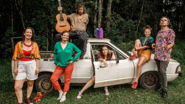 Teatro do Paiol recebe shows de Rosa Armorial e Choro e Seresta neste fim de semana