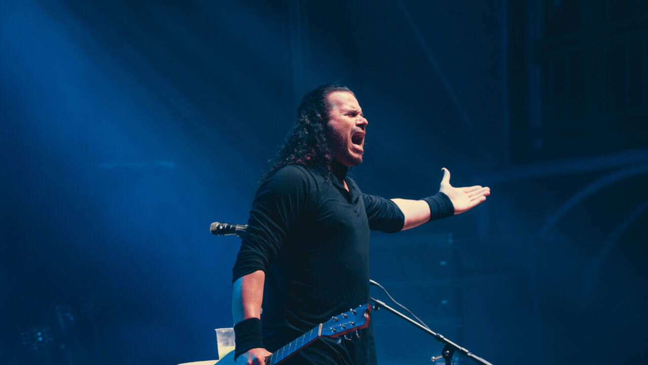 Jeff Scott Soto, Jelusick e Clash Bulldogs no palco do Crossroads, Curitiba - @oandersonolsen 02