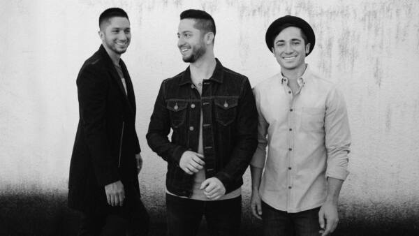 Boyce-Avenue-1