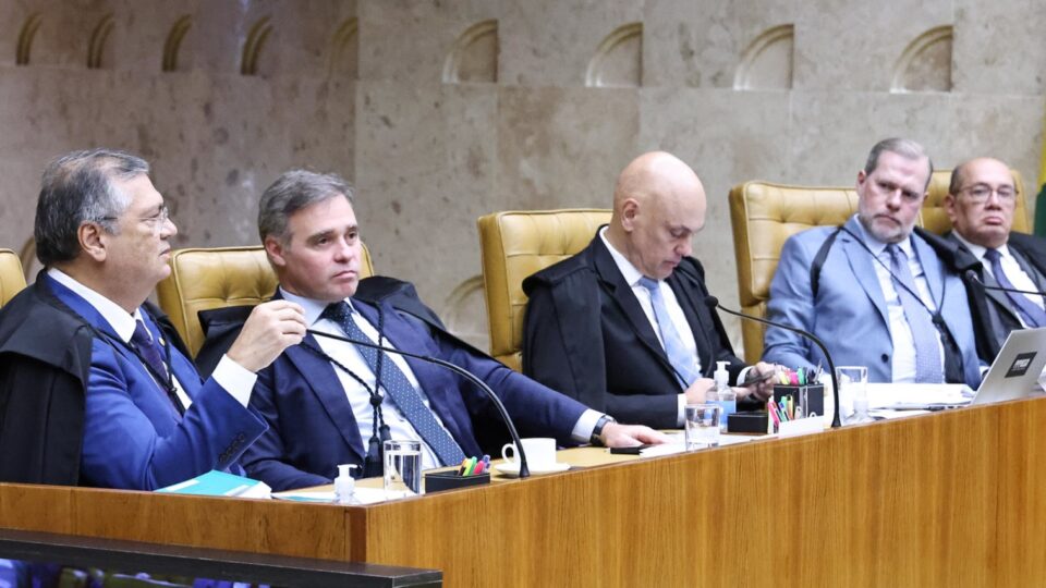 Partiu Rolê Cwb - Impasse entre STF e CPMI do INSS gera debate político