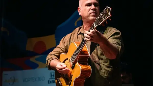 Palco 180bpm reúne alunos e Nelson Faria em show no Tork n Roll em Curitiba