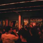Daniel Weksler (NX Zero), Fê Lemos (Capital Inicial) e Mi Vieira (Glória) comandam Esquenta Forever Young em Curitiba