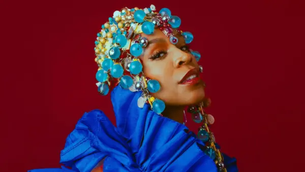 Ingressos já disponíveis para o show de Karol Conká em Curitiba no Stage Garden, dia 18 de setembro