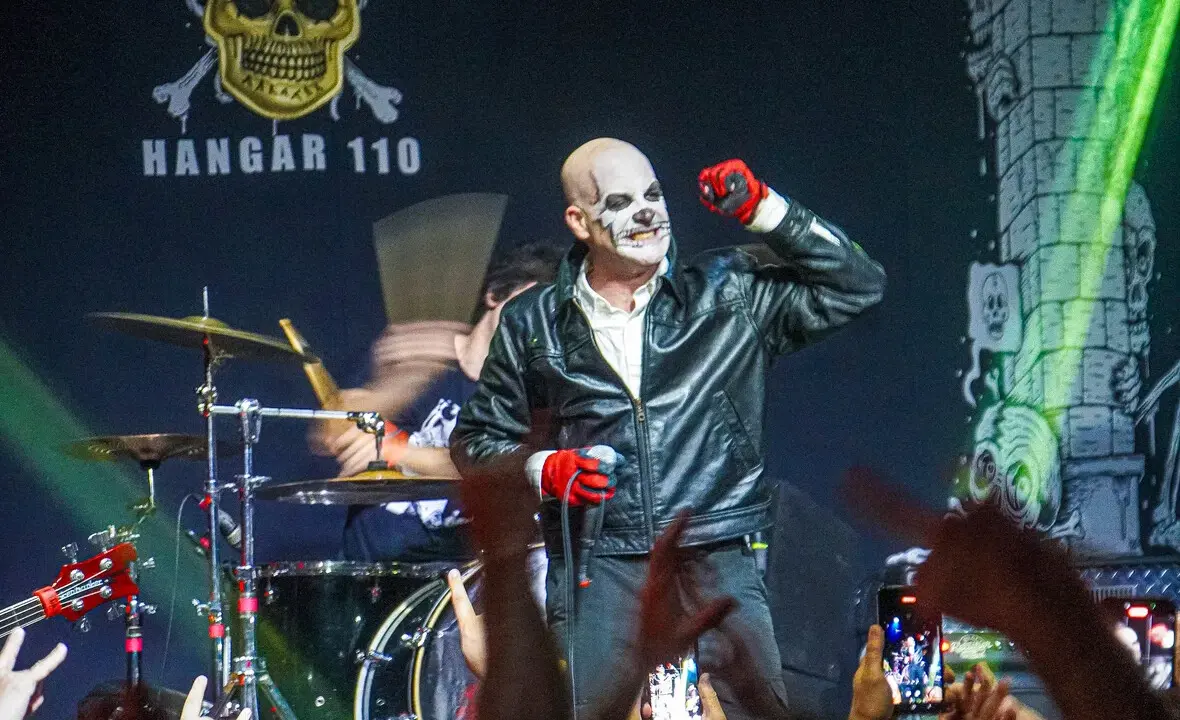 Michale Graves faz show em Curitiba no Basement Cultural em 25 de setembro de 2026