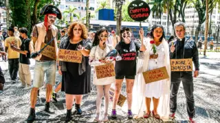 Clube de leitura, caça aos doces e excursão marcam o Halloween do Curitiba Sombria
